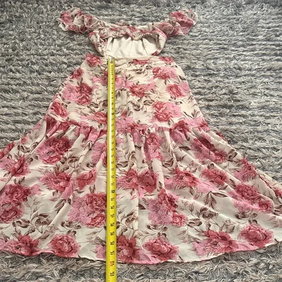 Elegant Pink Floral High-Low Hollow-Back Maxi Dress in Pink, Size XS - Picture 6 of 10